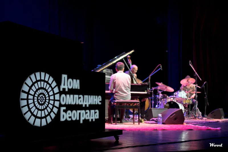 AVISHAI COHEN TRIO