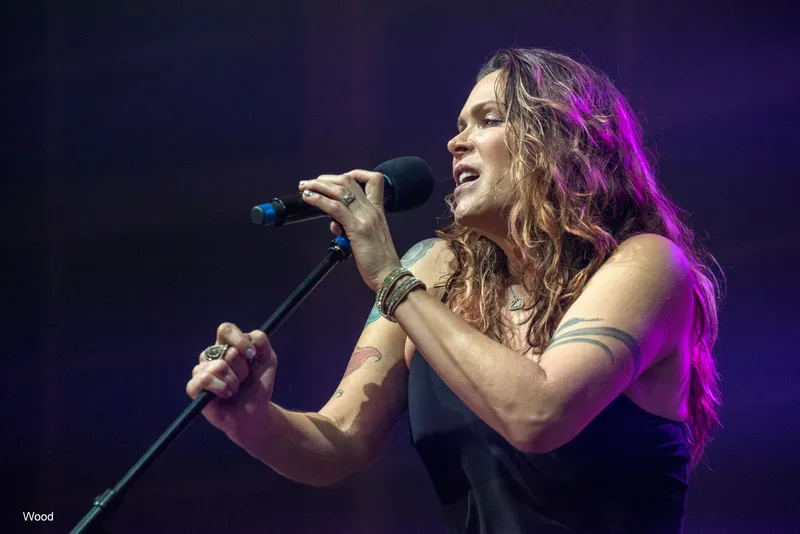 BETH HART 2