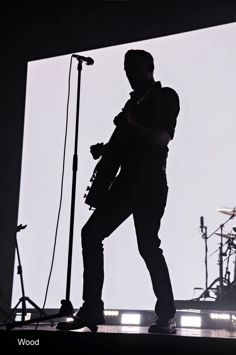 BRYAN ADAMS 3