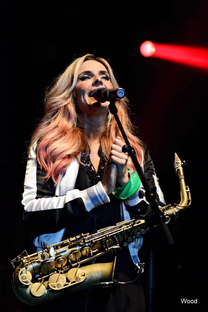 CANDY DULFER 9