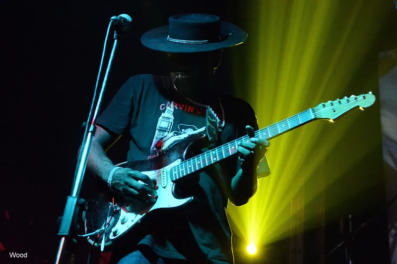 CARVIN JONES 2