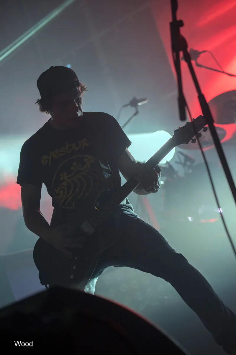 EYESBURN 6