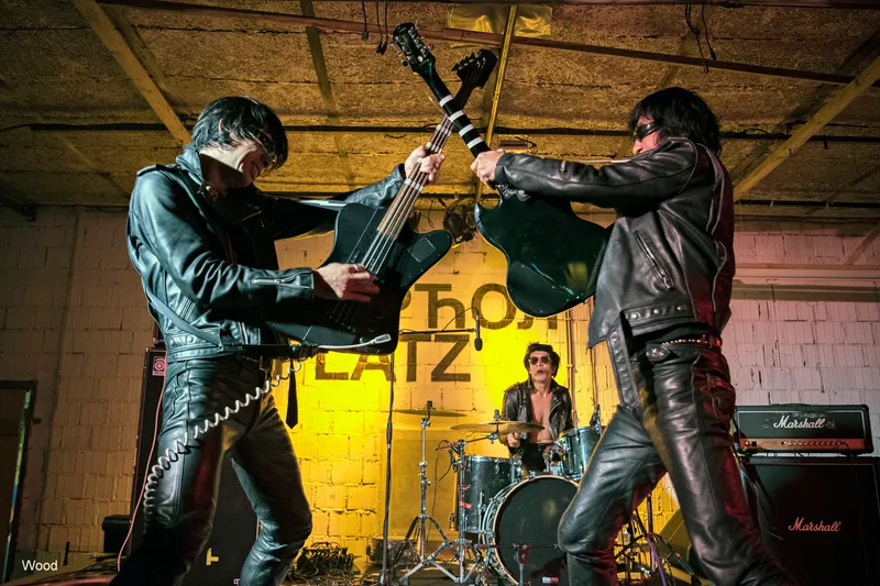 GUITAR WOLF