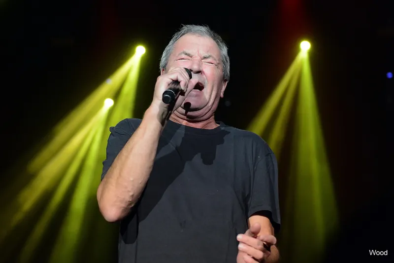 IAN GILLAN