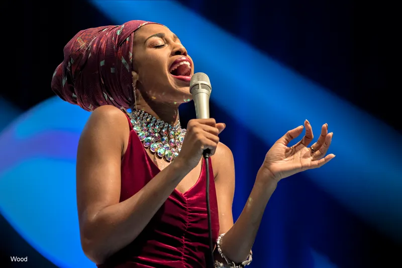 JAZZMEIA HORN 4