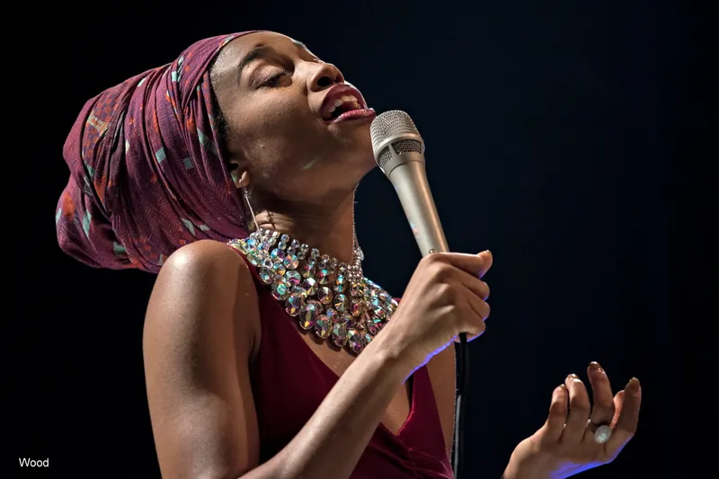 JAZZMEIA HORN 8