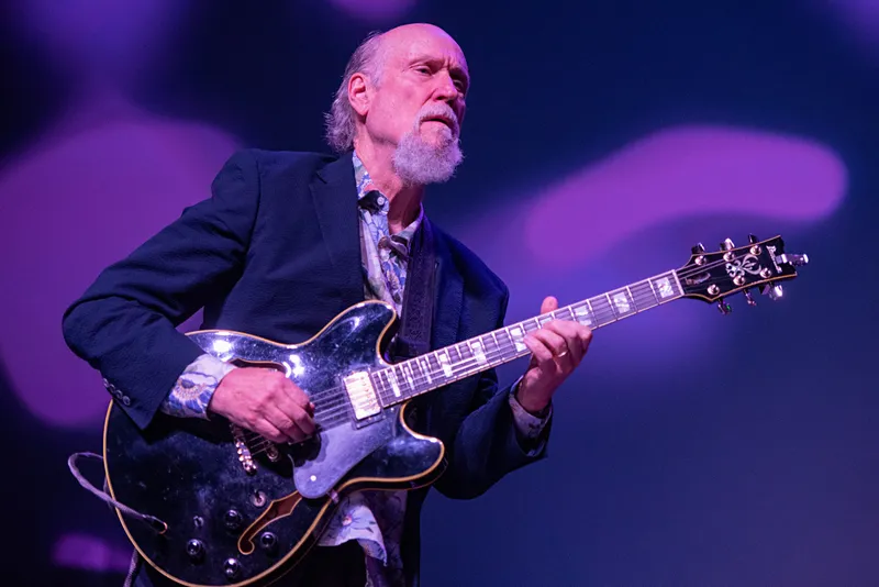 JOHN SCOFIELD 10