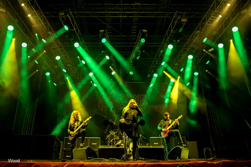 SAXON 1