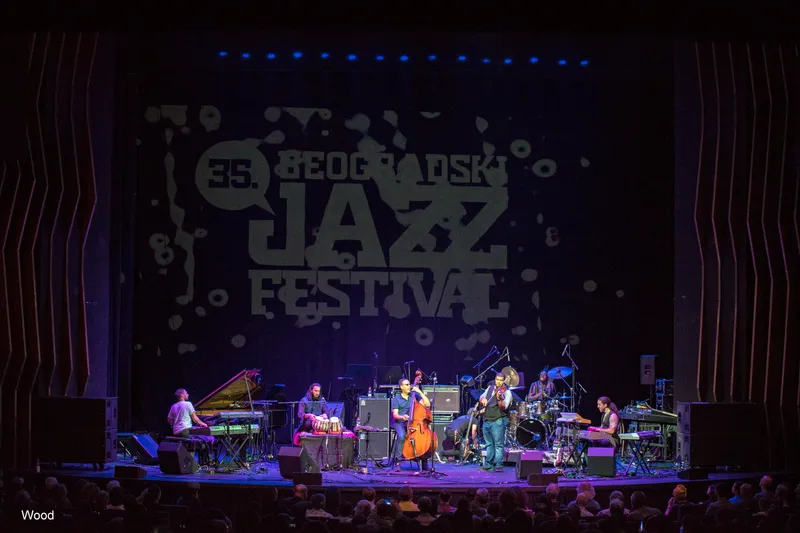 STANLEY CLARKE