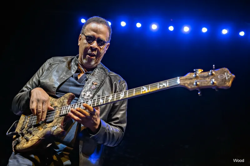STANLEY CLARKE 2