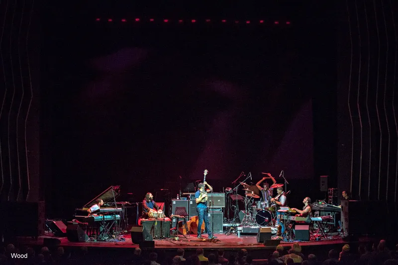 STANLEY CLARKE 10