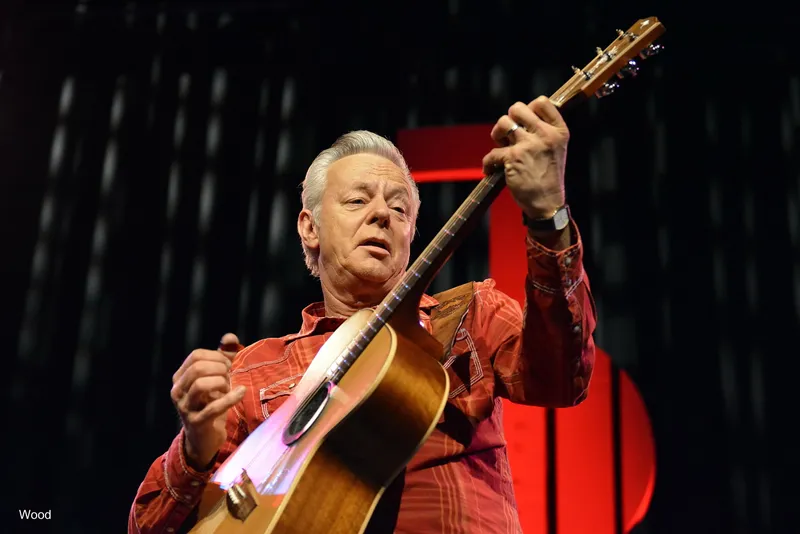 TOMMY EMMANUEL 8