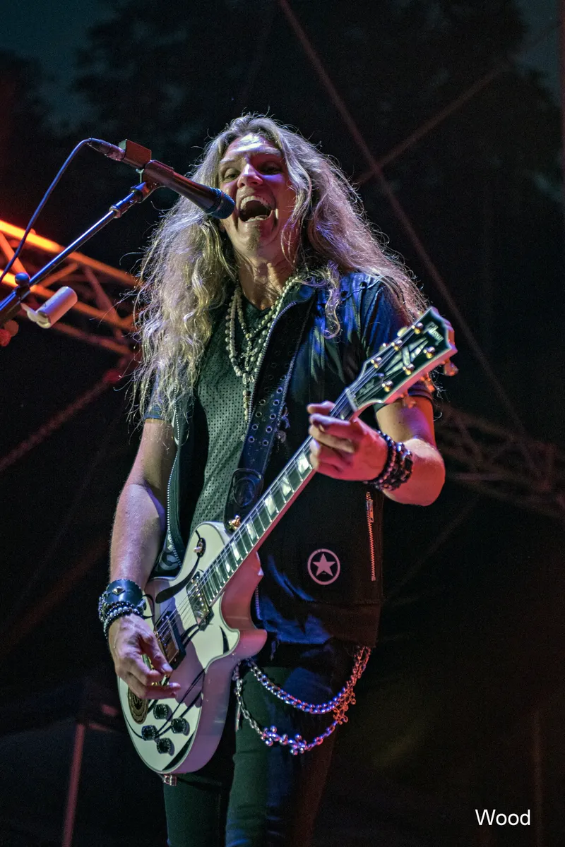 WHITESNAKE 9