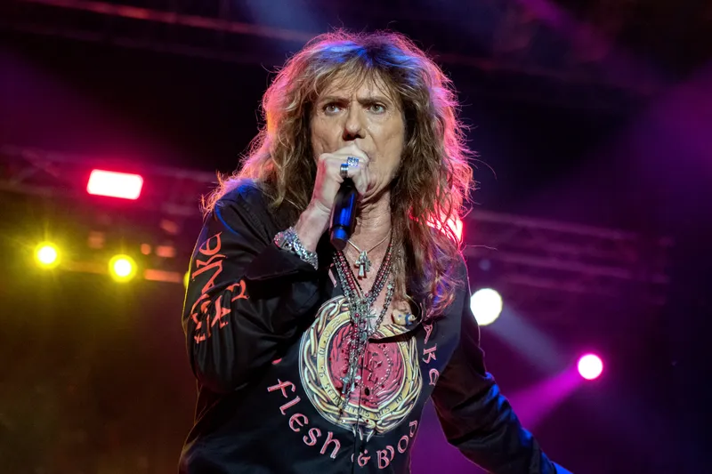 WHITESNAKE 11