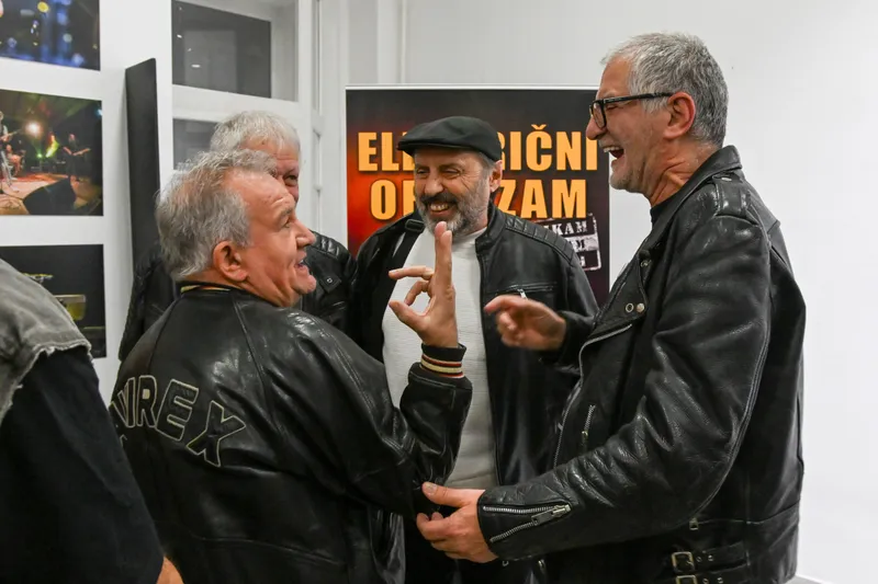 Izlozba Slikam Sanjam Disem 29